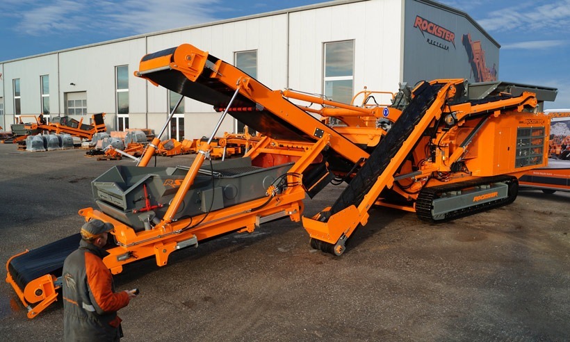 R1100DS track-mounted impact crusher 1 R1100DS track-mounted impact crusher